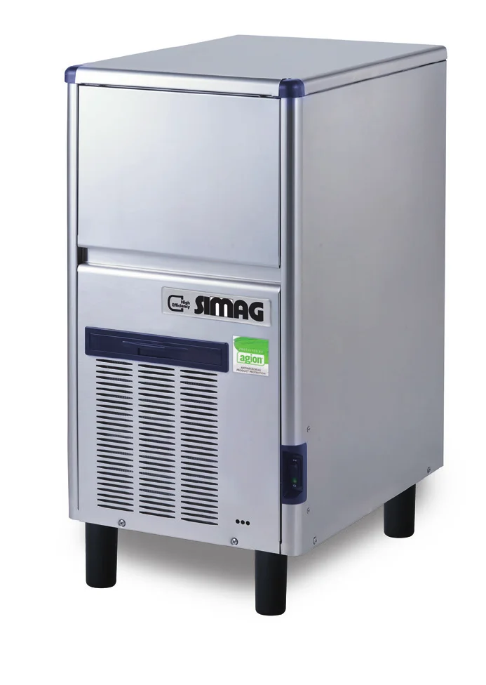 SIMAG SDE 40 — 40 kg İçi Boş Küp Buz Makinesi